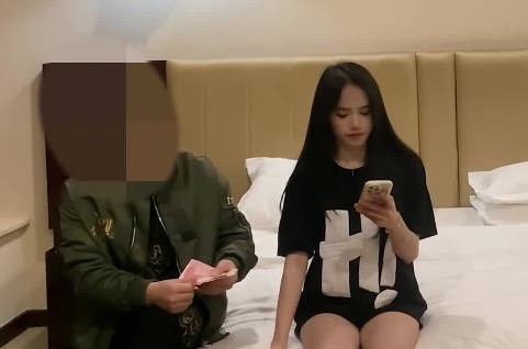 含鲍待放吹弹可破娇羞少女眉眼怀春-推车探花