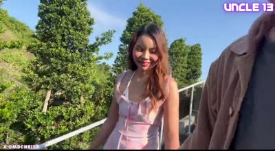 一日约会久违的泰国网黄HunnyBunny-十三叔