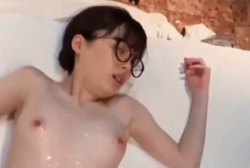 内射极品眼镜妹